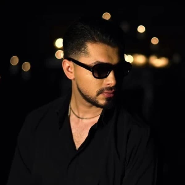 Shabe Tavalodam - Hirman