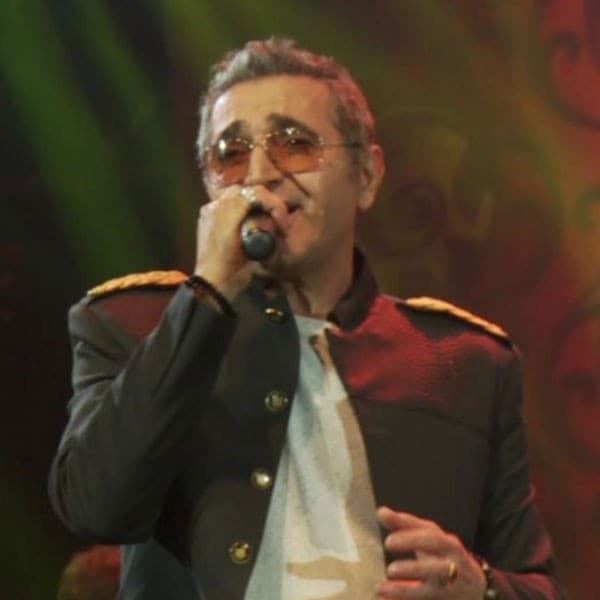 Dooset Daram (Live) - Fereydoun Asraei