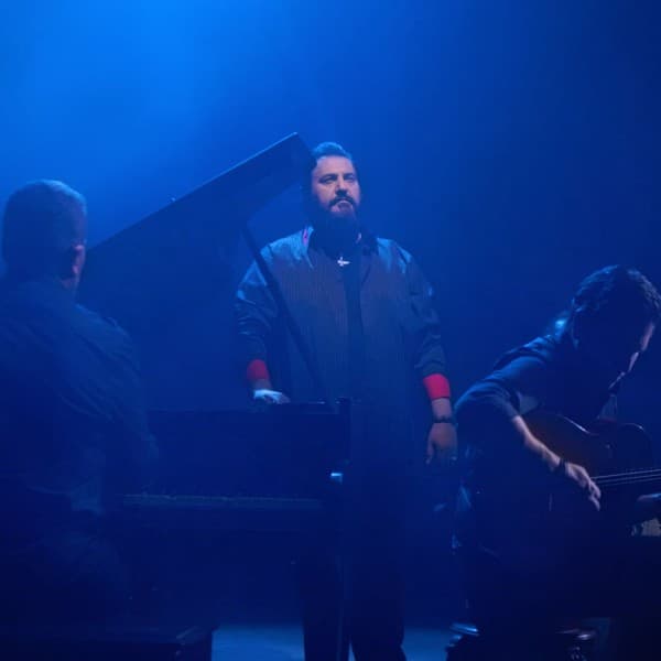Hamvatan - Dara Recording Artist